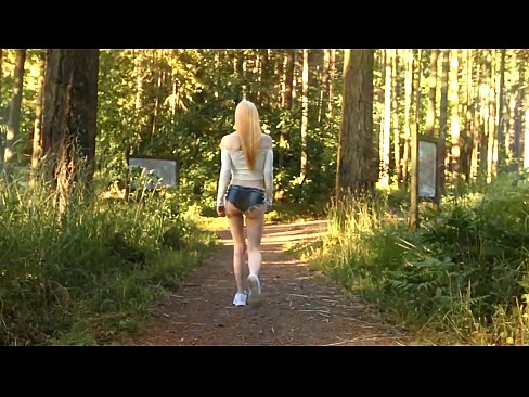 ❤️ Smuk kvinde bevæger sig langsomt, ikke nøgen video ❤️❌ Russisk porno at da.pornsexphoto.ru ☑